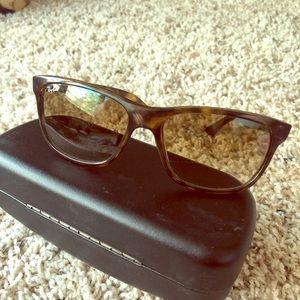 Ray-Ban Tortoise Sunglasses